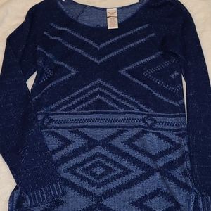 Long sleeve sweater